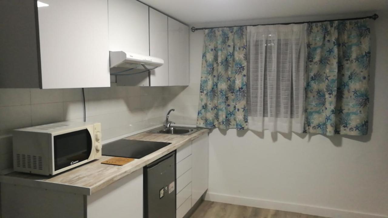Apartamento En El Casco Viejo De คอร์ราเลโฮ ภายนอก รูปภาพ